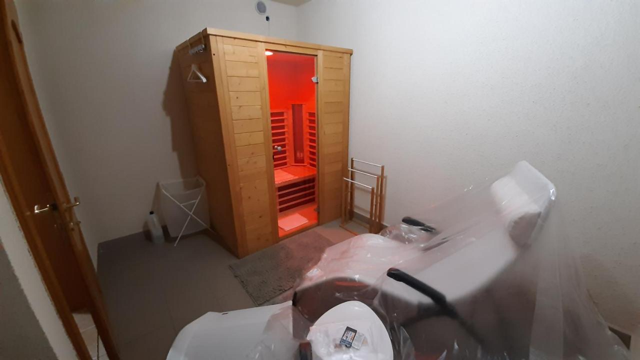 Relax Vila Kampel コペル エクステリア 写真